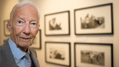Lester Piggott in the Gods of Sport exhibition room at the Heritage Centre to celebrate the 60th anniversary since his first classic winner on Crepello in the 2000 GuineasNewmarket 24.4.17 Pic: Edward Whitaker