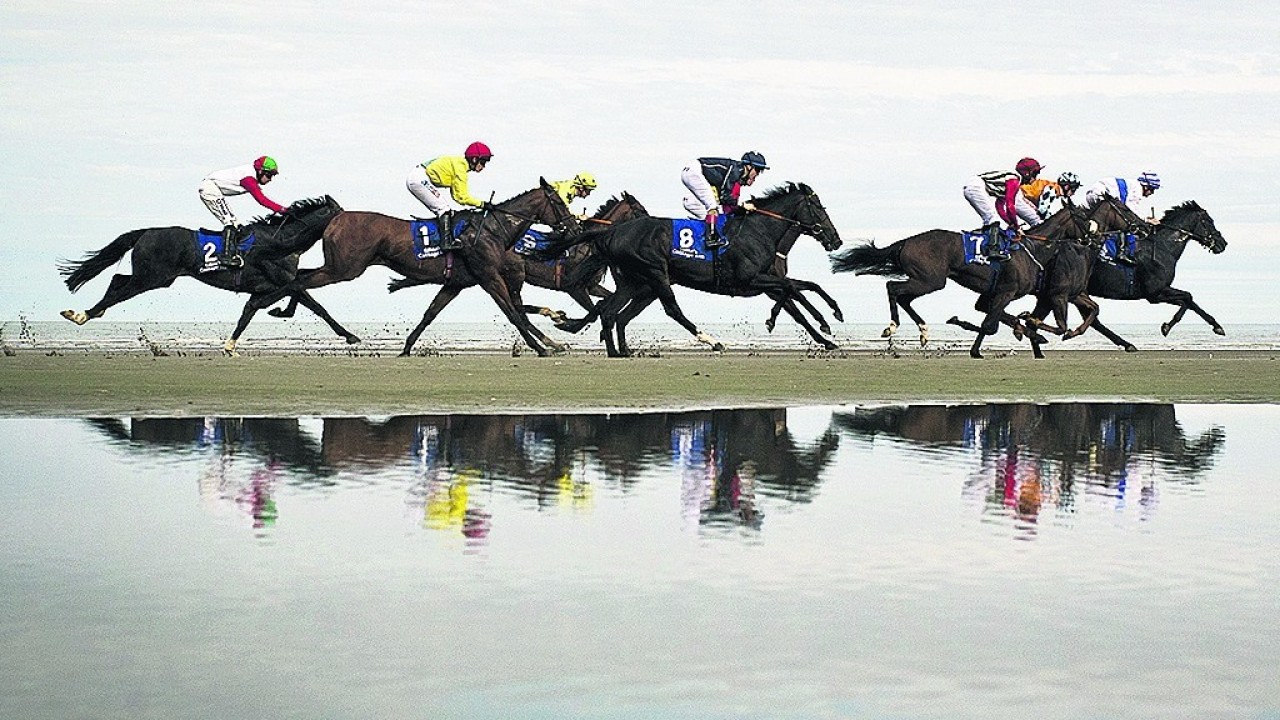 You Ll Want Your Woolies On Beach Boy Mcguinness Relishing Laytown Return Horse Racing News Racing Post You Ll Want Your Woolies On Beach Boy Mcguinness Relishing Laytown Return Horse Racing News Racing Post