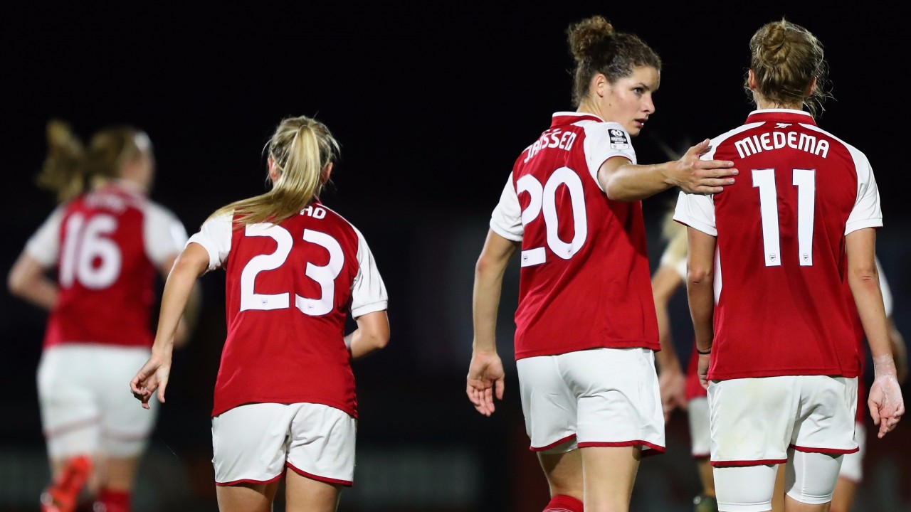miedema arsenal jersey