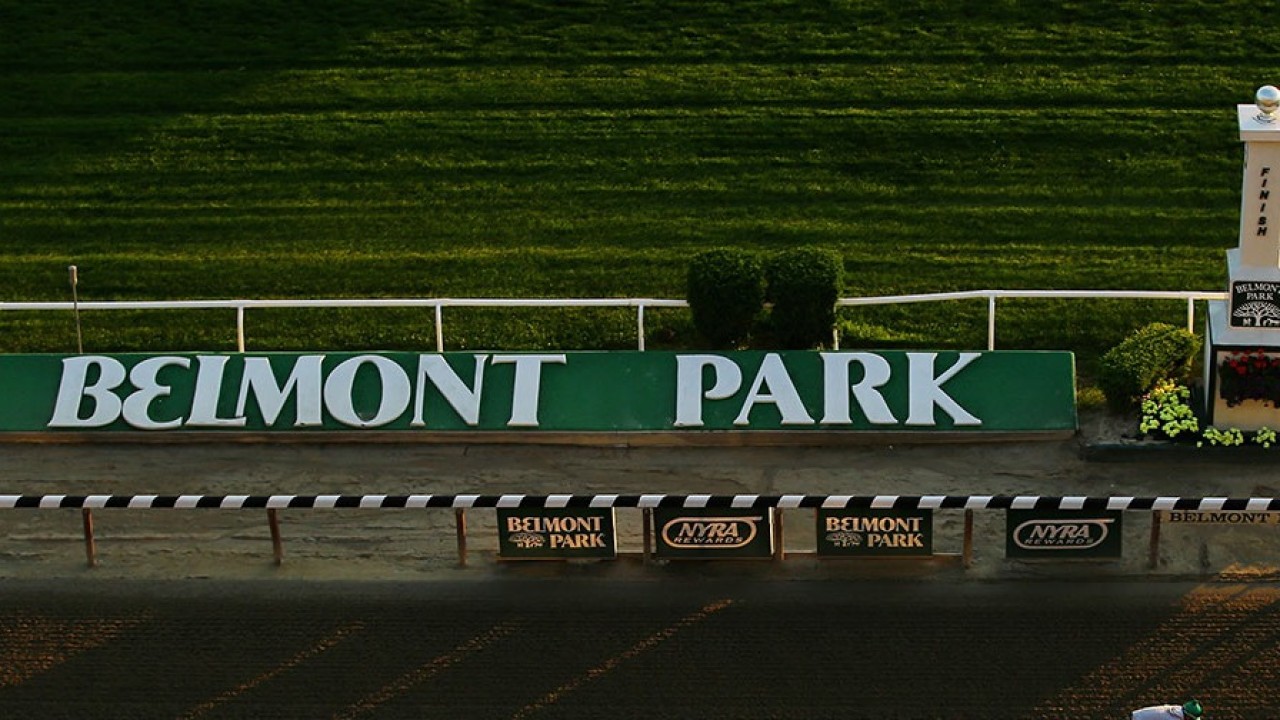 Belmont cancels card as New York temperatures reach 100 degrees Horse
