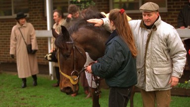 Hawthorne Glen with Albert Davison after winning at Folkestone