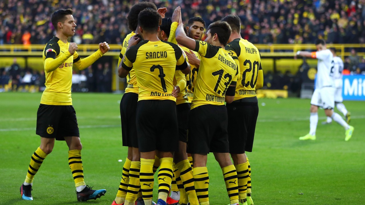 Augsburg vs dortmund betting expert nfl cara curang main crypto diamond