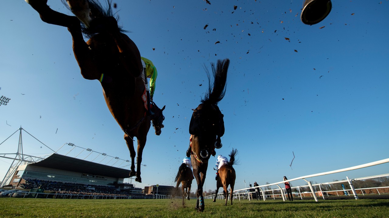 Kempton schedules jumpers' bumpers fixture for Thursday with track