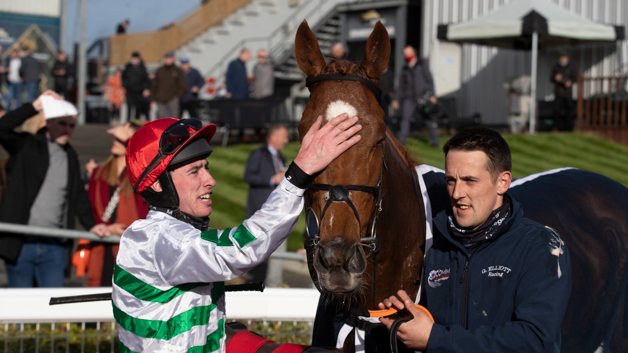 Gold Cupwinning jockey Jack Kennedy suffers suspected broken arm at