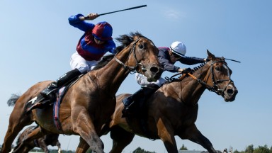 Luxembourg and Ryan Moore fight off Insinuendo in the Group 3 Royal Whip Stakes.The Curragh.Photo: Patrick McCann/Racing Post13.08.2022